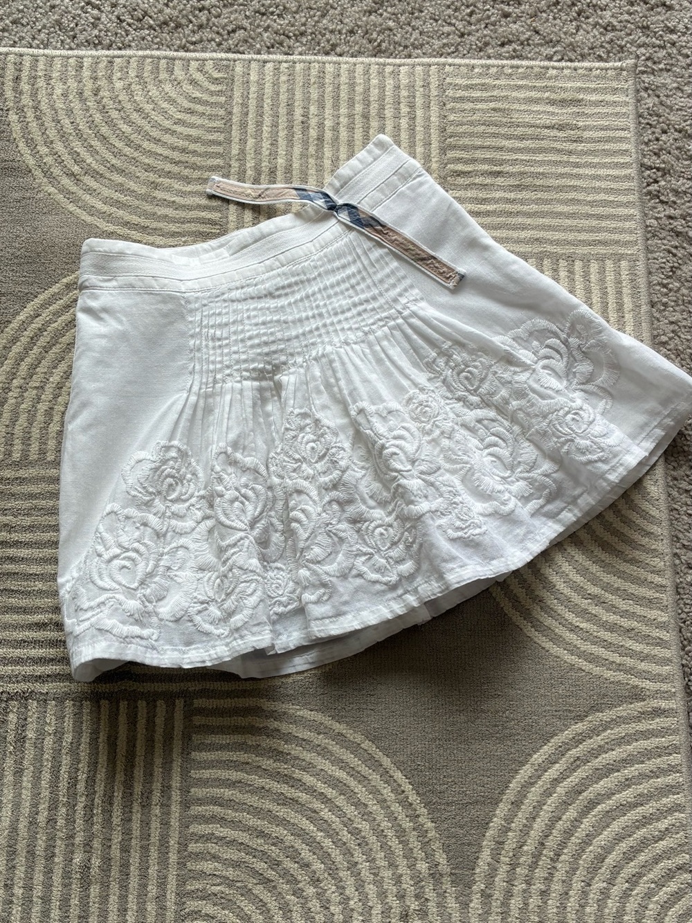 Burberry Girls White Embroidered Circle Skirt